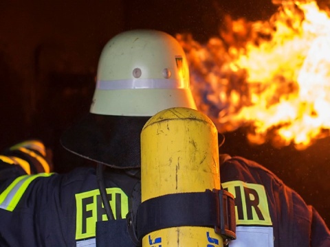 Grobrand in Lautzenbrcken: Feuerwehr verhindert Schlimmeres