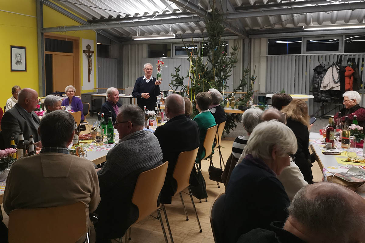 Erfolgreiche Silvesterfeier der Kolpingsfamilie Gladbach