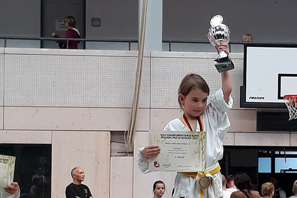 Karate Dojo Anhausen fuhr tolle Ergebnisse ein. Fotos: Verein