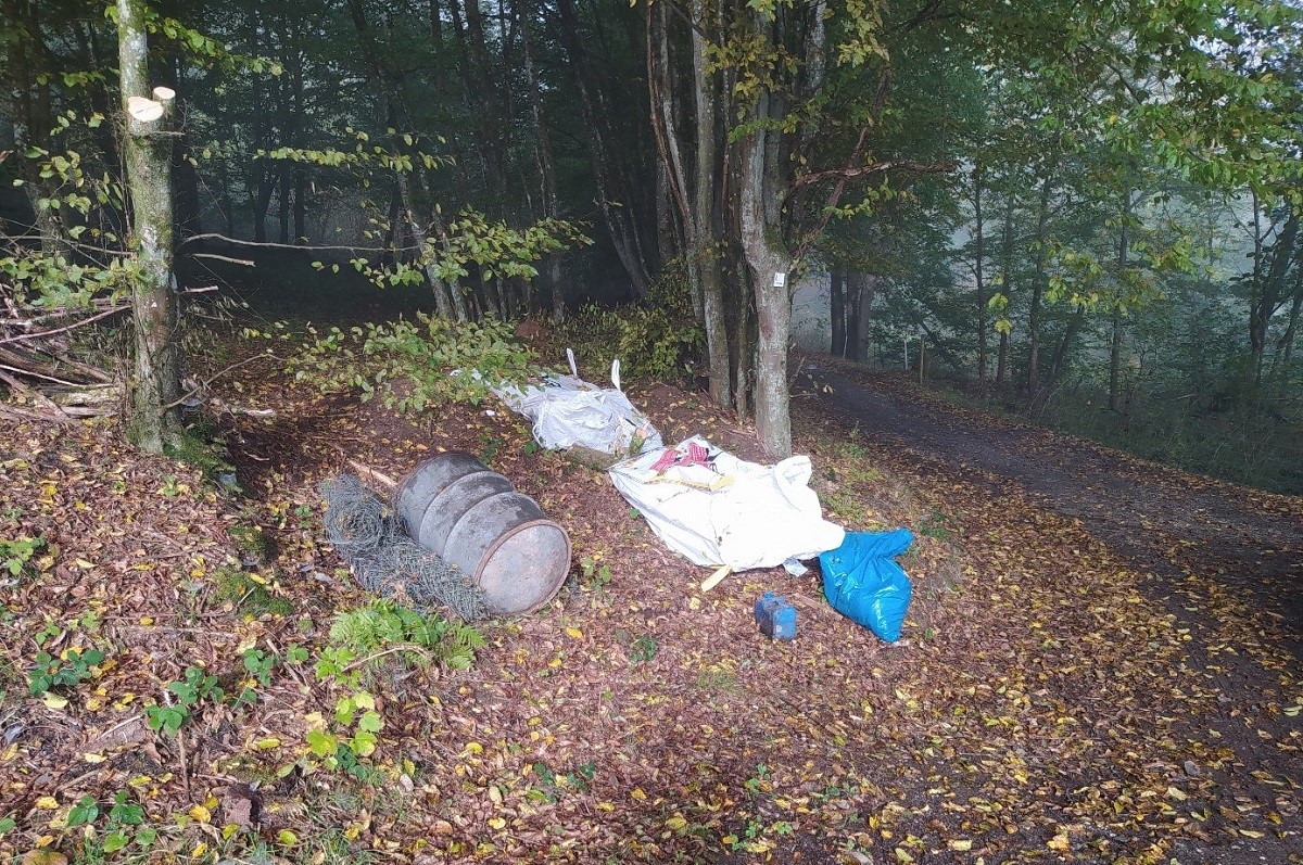 Erneut ist es im Westerwaldkreis zu einem Fall illegaler Asbestentsorgung gekommen. (Foto: privat)