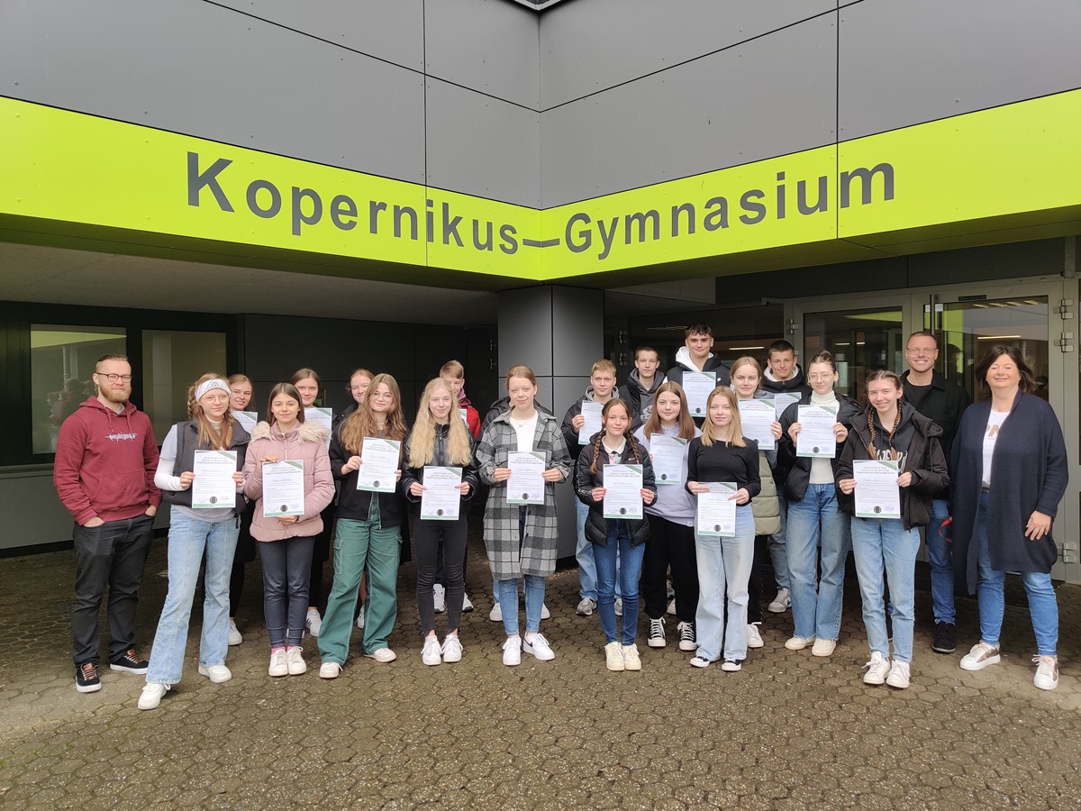 Insgesamt 19 Schler der Klassenstufen 9 und 10 lieen sich zu Streitschlichtern ausbilden. (Foto: Teresa Glckner)