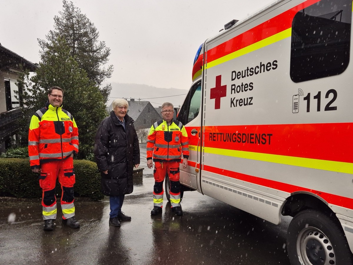 Neuer Allrad-Rettungswagen verstrkt Einsatzkrfte in Bad Marienberg