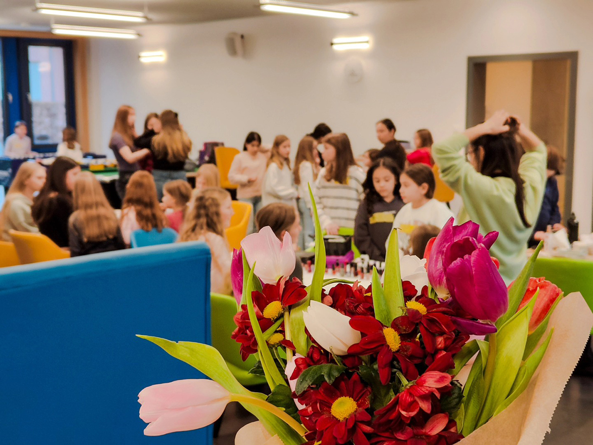 "Girls Day" im Jugendzentrum "Zweite Heimat" begeistert Teilnehmerinnen