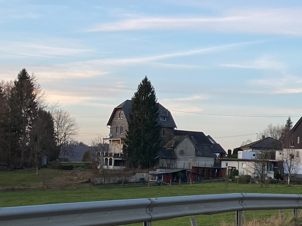 Alte Dorfschule Steckenstein beschftigt Ortsgemeinderat in Mittelhof