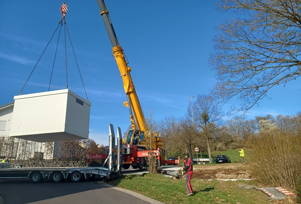 Verbesserung der Wasserversorgung: Neue Druckminderstation in Neuhusel