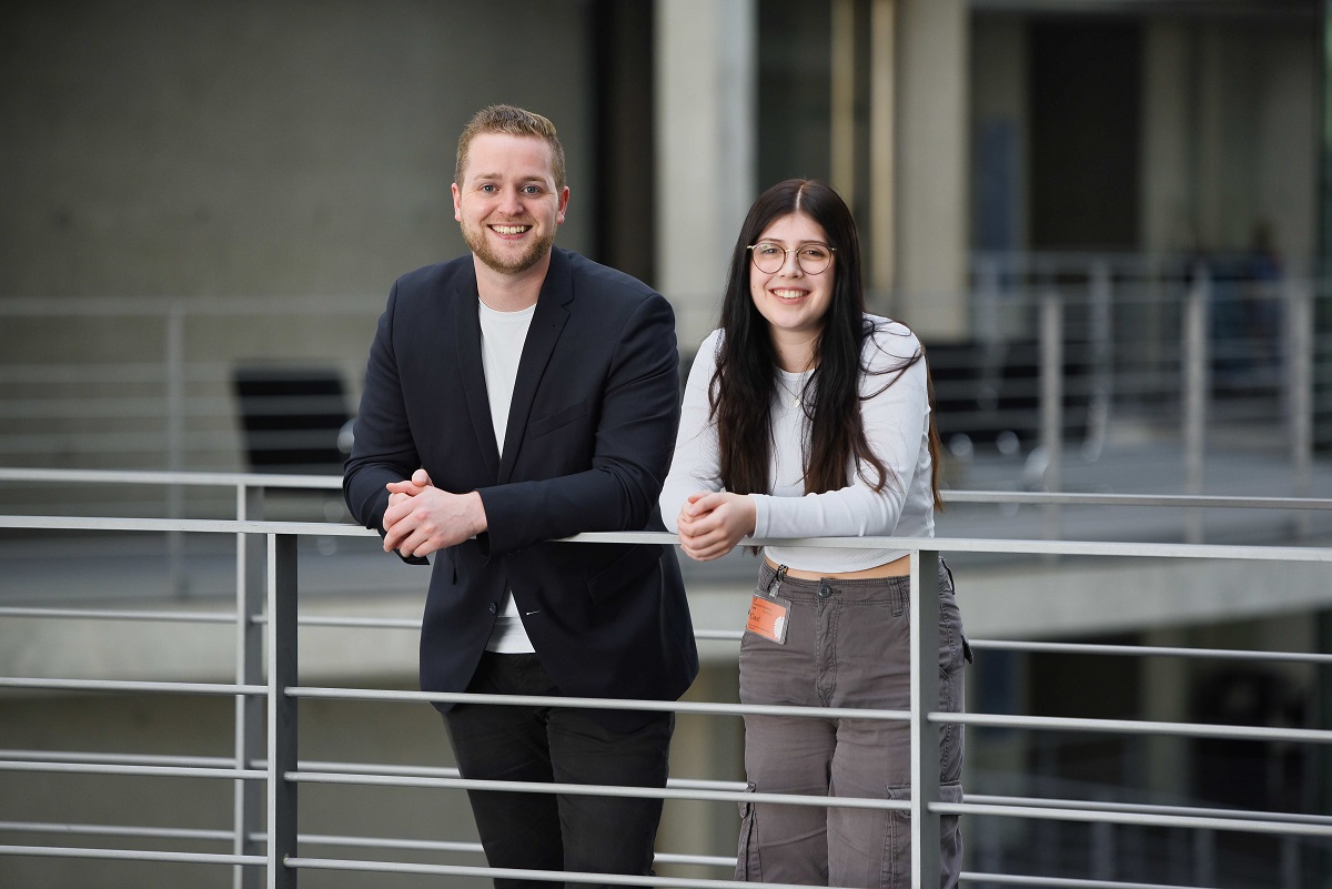 Martin Diedenhofen ldt ein: Bewerbungen fr Girls