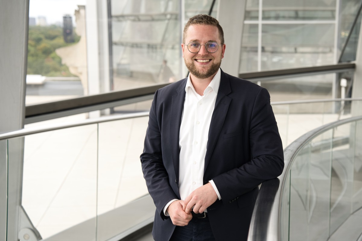 Der heimische Bundestagsabgeordnete Martin Diedenhofen (SPD) macht auf das neue Frderprogramm "Klimafreundlicher Neubau im Niedrigpreissegment" (KNN) aufmerksam. (Foto: Christian Spies)