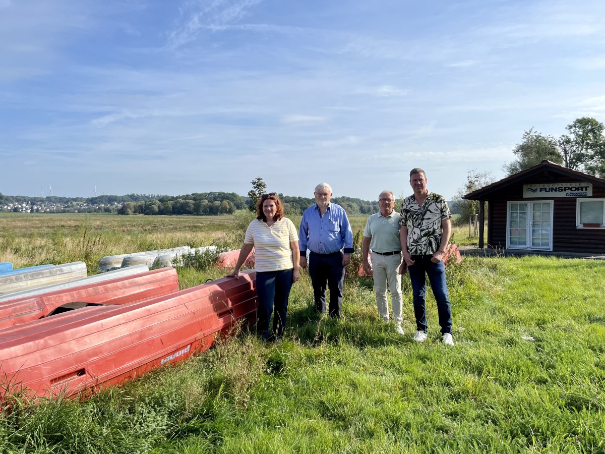 Treffen am Wiesensee - v.l.n.r.: Sandra Weeser, MdB, Reiner Kempf, Roman Lech und Markus Mhlenhaupt (Foto: privat)