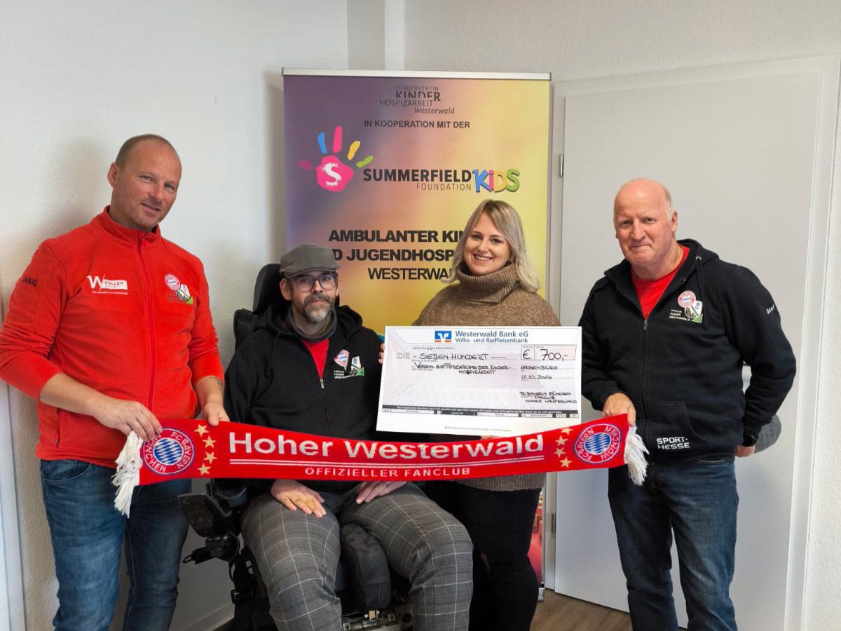 FC Bayern Fanclub Hoher Westerwald spendet 700 Euro an Kinderhospizdienst