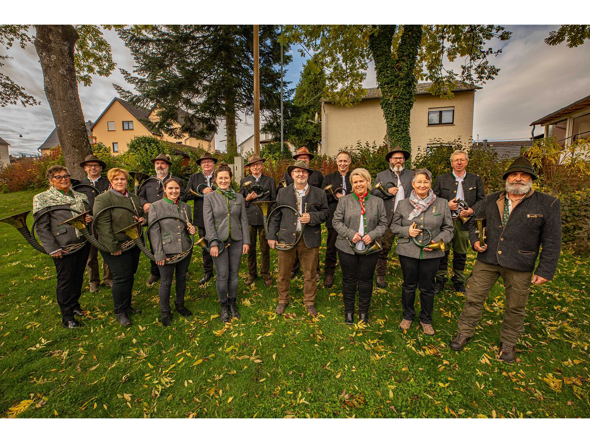 Die Jagdhorn-Blsergruppe Jennerwein des Jagdclubs aus Limburg wird am Sonntag, 27.
Oktober, in Nentershausen die Hubertusmesse auffhren. (Foto: Andreas Egenolf)