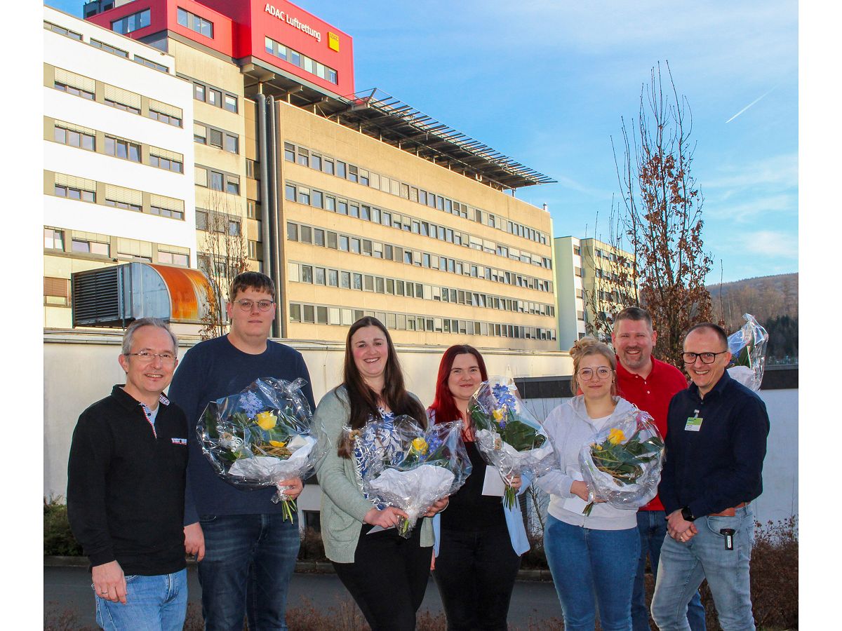 Erfolgreiche Fachweiterbildung in Intensiv- und Ansthesiepflege im Diakonie Klinikum Siegen und Freudenberg