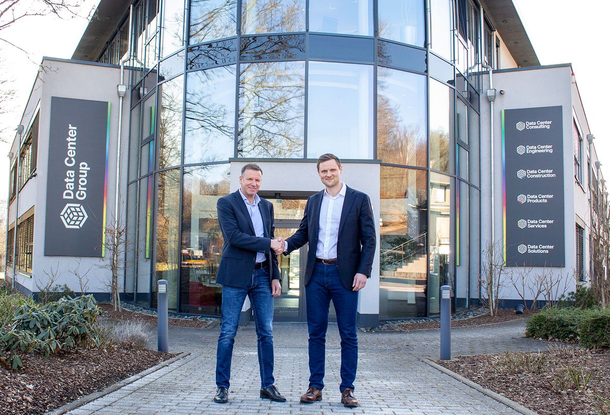 Links: Ralf Siefen (Grnder, CEO und Vorsitz der Geschftsfhrung der Data Center Group), rechts: Dr. Christopher Stief (Grnder und CEO Data Center Partners) (Foto: Data Center Group)