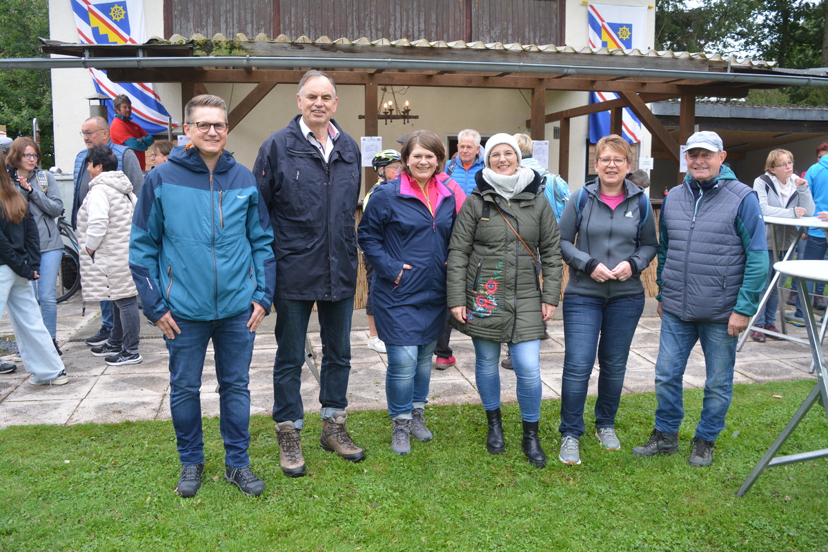 Erfolgreiche Vier-Drfer-Wanderung in den Verbandsgemeinden Wallmerod, Wirges und Montabaur