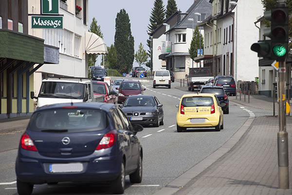 Grne fordern Blitzampel gegen Verkehrssnder