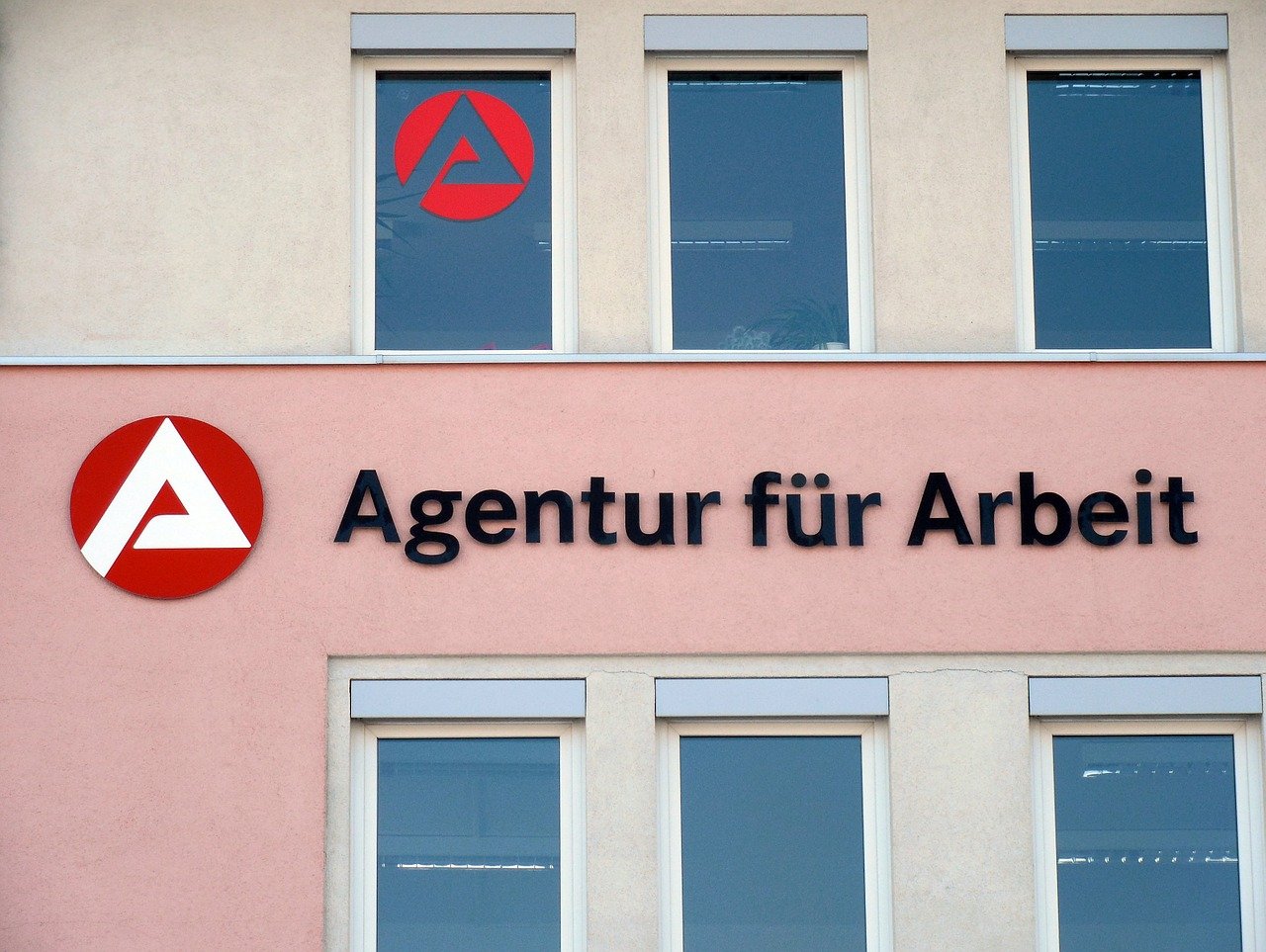 Arbeitsmarkt weiter auf Erholungskurs