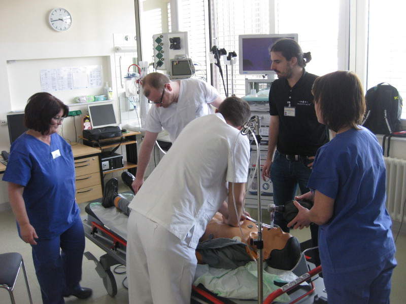 Das Personal des Altenkirchener DRK-Krankenhauses hat sich weitergebildet. Foto: Privat