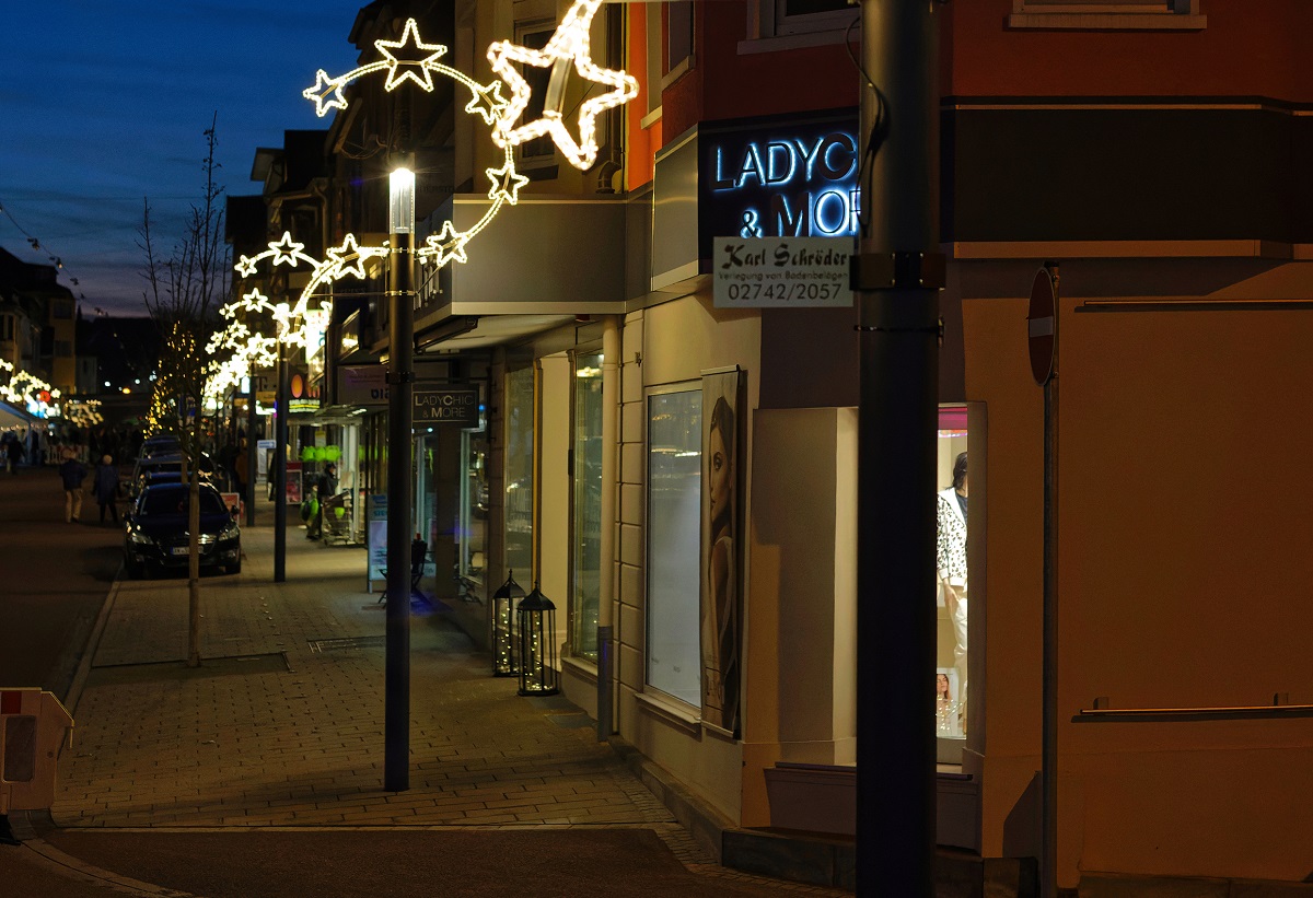 "Lichterglanz Wissen": Stadtfhrungen im Advent durch Wissen