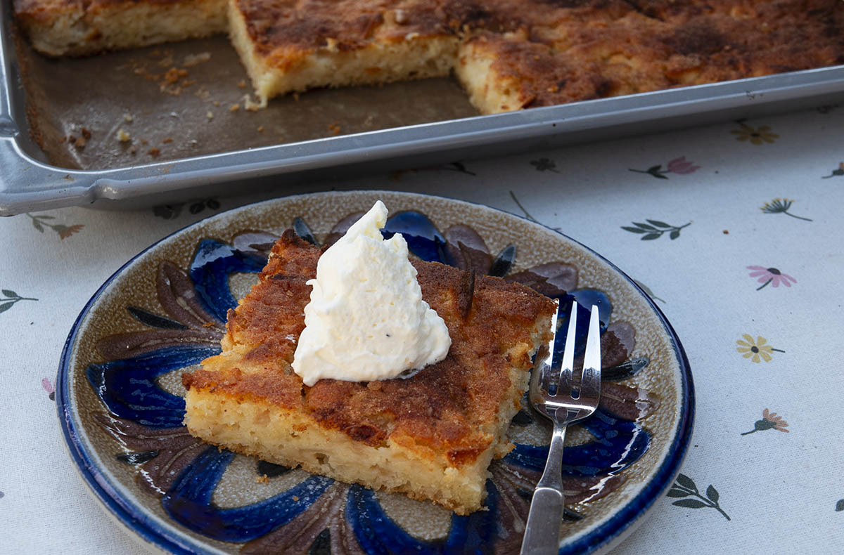 Westerwlder Rezepte: Schneller Apfelkuchen mit Zimt-Zucker