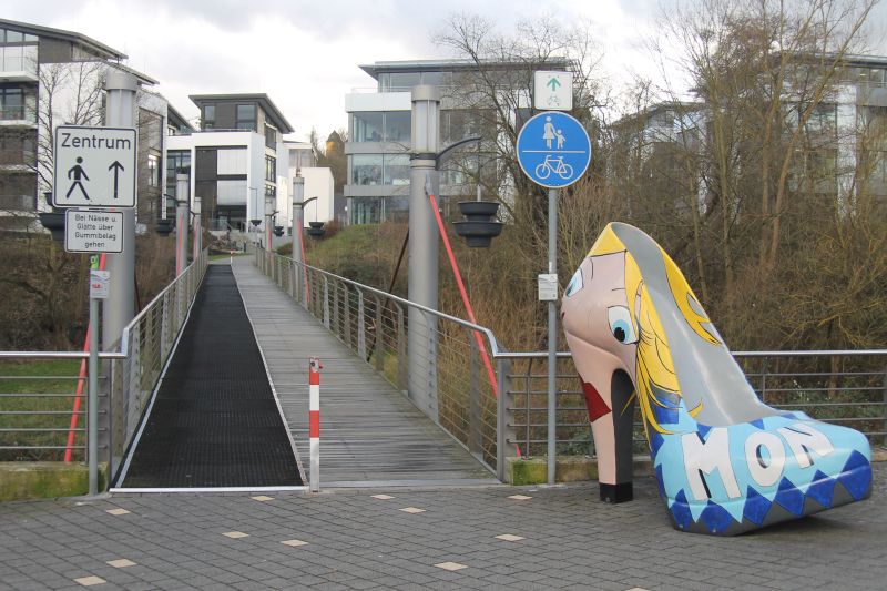 Wegen Bauarbeiten am Brckenbelag wird die Fugngerbrcke im Aubachviertel am 6. und 7. Februar gesperrt. Foto: Verbandsgemeindeverwaltung Montabaur