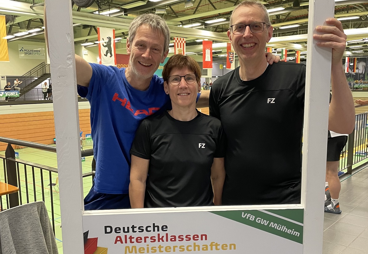 Erfolgreiche Deutsche Altersklassenmeisterschaften im Badminton fr Betzdorfer Smasher