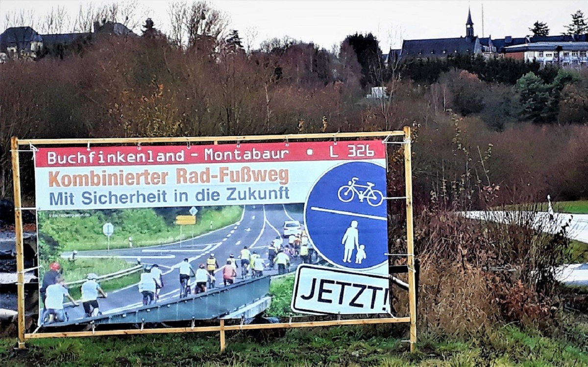 Auch im WW setzen sich immer mehr Menschen fr eine Verbesserung der Radverkehrsinfrastruktur ein (hier zwischen Holler und der Kreisstadt). (Foto: Willie Beckmann)