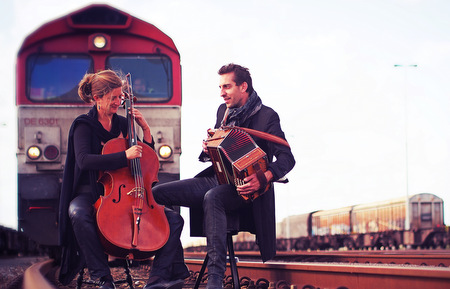 Das Duo Belem aus Belgien vereint den Ausnahme-Akkordeonisten Didier Laloy und die groartige Cellistin Kathy Adam. Sie spielen am 22. Juli in Westerburg. (Foto: Lieve Boussauw)