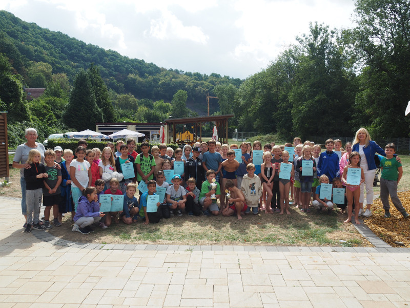 Tolle Leistungen beim Schwimmfest der Grundschulen