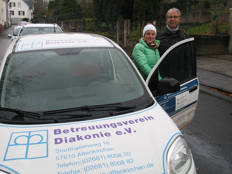 Sponsoren ermglichen neuen Dienstwagen fr Betreuungsverein Diakonie e.V. 