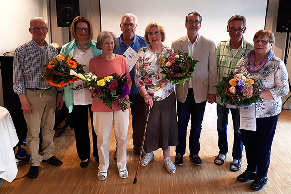 Foto (von links): Joachim Faustmann, Brbel Grber, Ursula Rittel, Petra Sassin, Sven Lefkowitz, Jrgen Gossmann, Christine Bergmann. Foto: pr