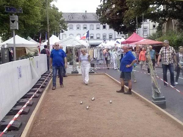 TVF-Bouler beim Franzsischen Markt in der City