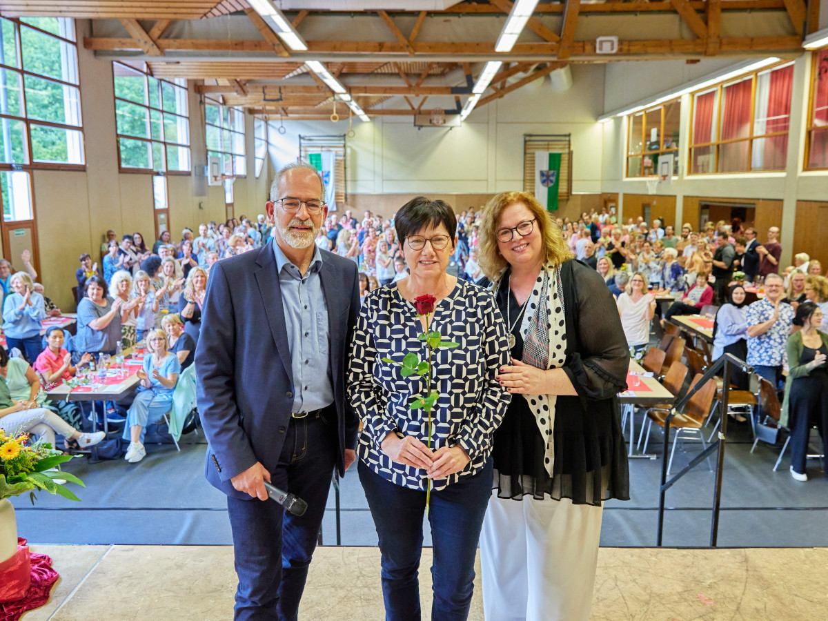 Caritasverband Westerwald-Rhein-Lahn feiert langjhrige Mitarbeiter auf traditionellem Dankeschnfest