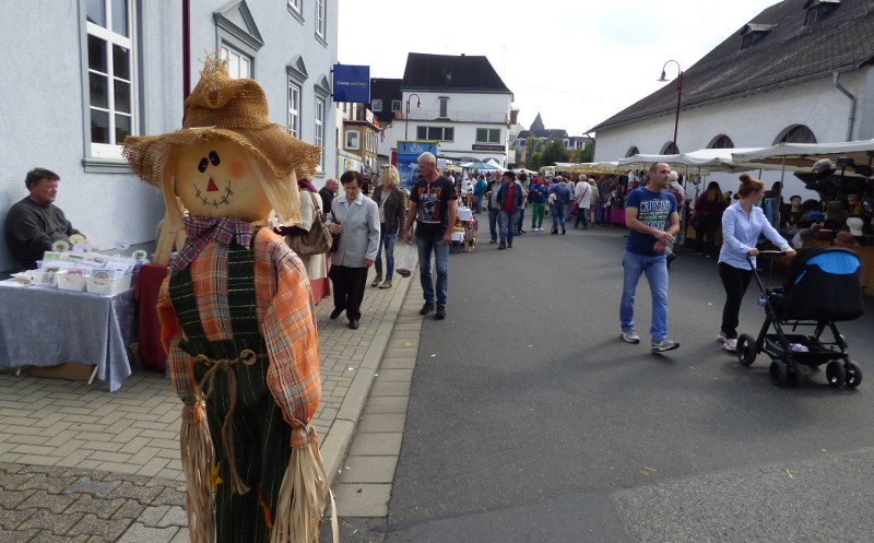 Dierdorf heit willkommen zum Herbstmarkt