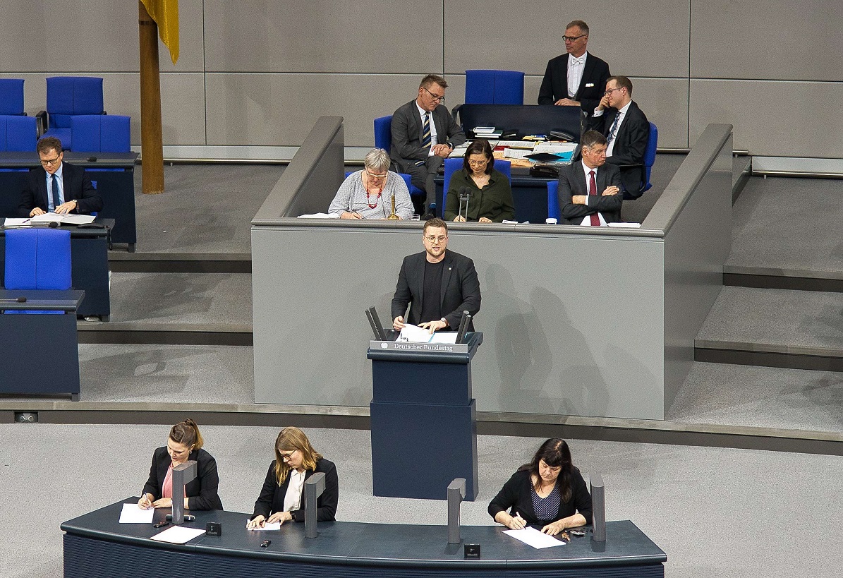 Martin Diedenhofen bei seiner Rede im Bundestag (Foto: Lydia Drews)