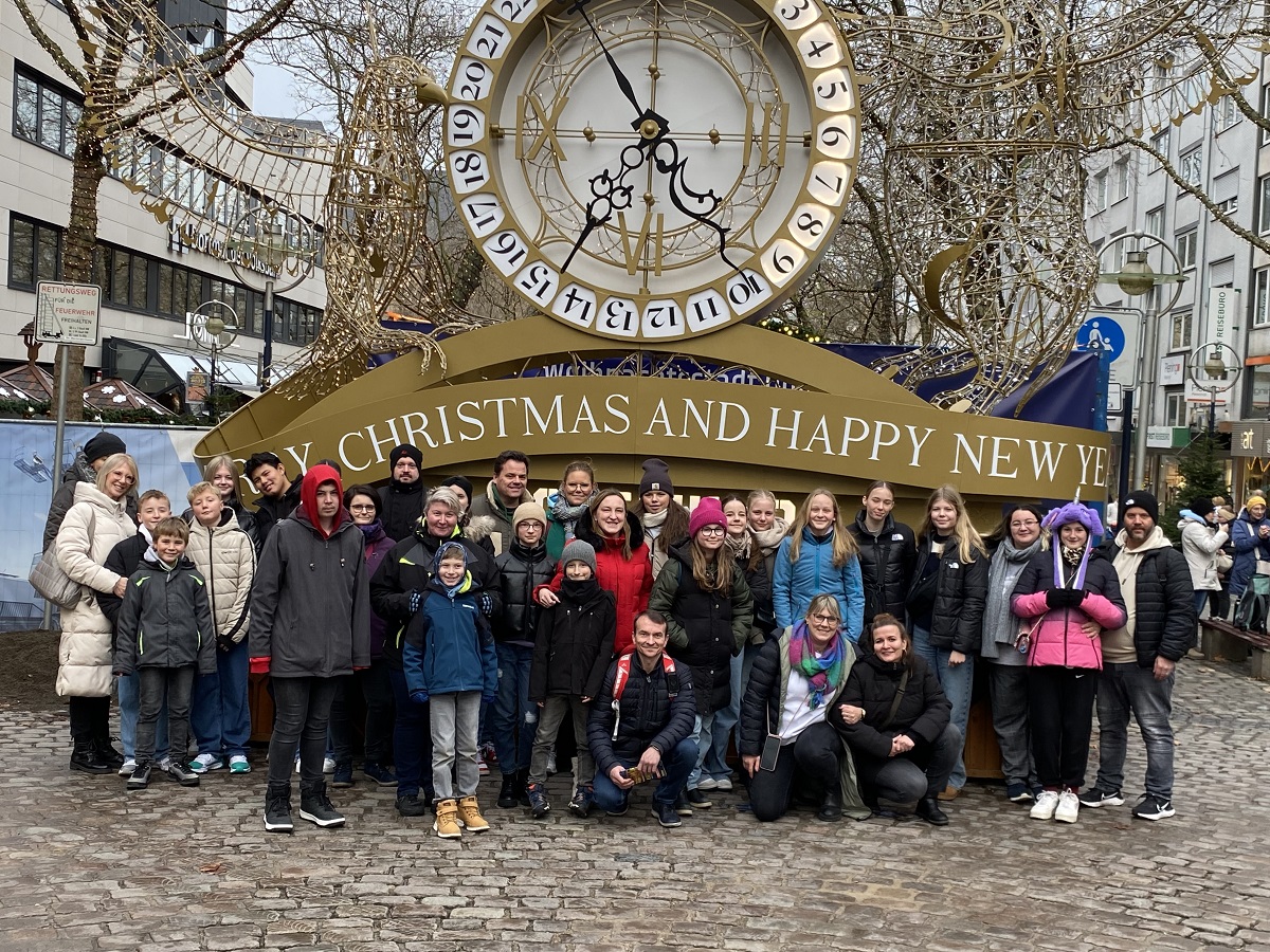 Die Jugendpflegen aus drei Landkreisen organisierten die Familienfahrt zum Dortmunder Weihnachtsmarkt. (Foto: Diana Alhuser)