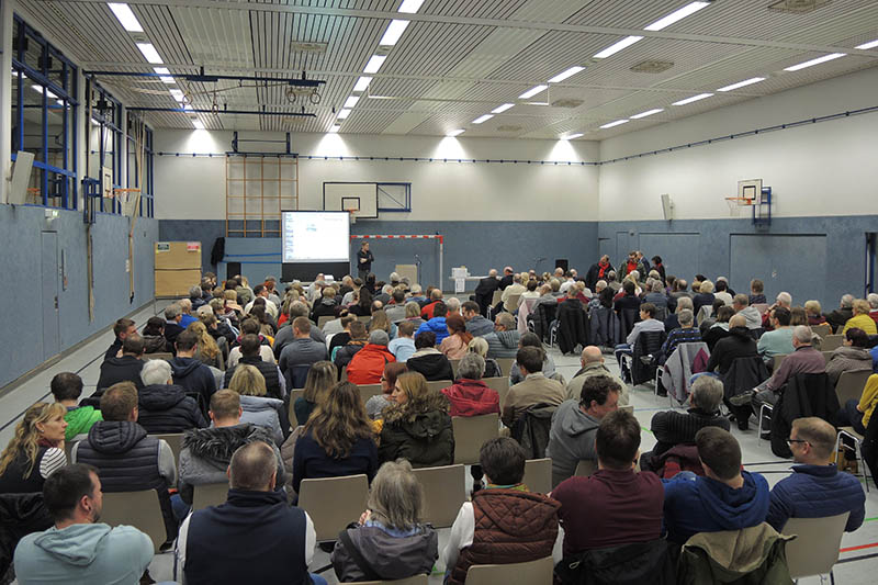 Die Auftaktveranstaltung zur Dorfmoderation Stromberg war sehr gut besucht. Fotos: Stadt Bendorf