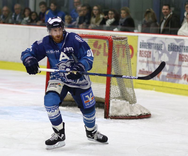 Christian Neumann erzielte das wichtige 3:1 fr die Neuwieder. Foto: EHC