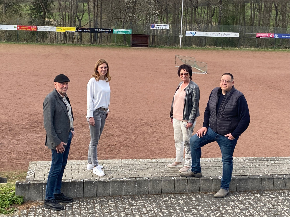 Die Landtagsabgeordnete Sabine Btzing-Lichtenthler hatte gute Nachrichten fr Elsoff im Gepck. (Foto: Privat)