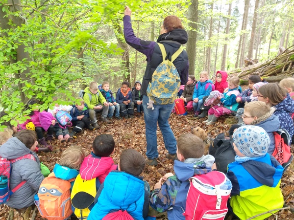 Walderlebnistage fr Oberlahrer Kinder