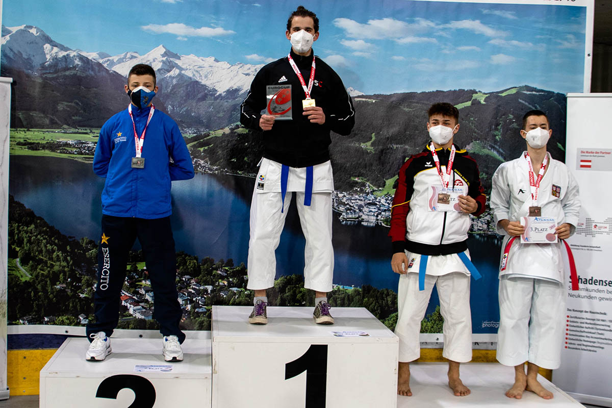 Johannes Block KSC gewinnt den Karate Eurocup 