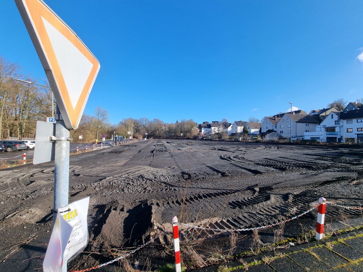 Aufatmen in Altenkirchen: Bau des Fachmarktzentrums hat (endlich) begonnen