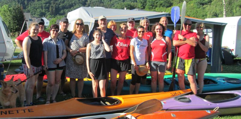 Neuwieder Kanuten bei der Rckkehr von der Kanutagesfahrt Obernhof nach Fachbach. Nicht auf dem Bild Celine und Manuela Knig, Uli Winkelmeyer sowie Guntram Schanz. Foto: privat