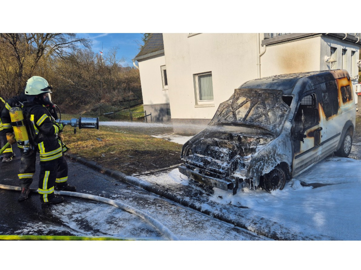 Fotos: Feuerwehren VG Westerburg