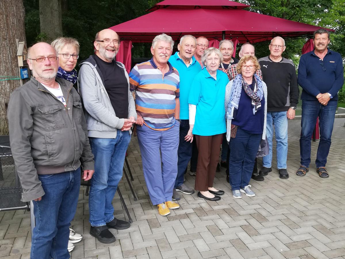 Die Aktiven der Nachbarschaftshilfe Flammersfeld kamen zusammen. (Foto: Verein)