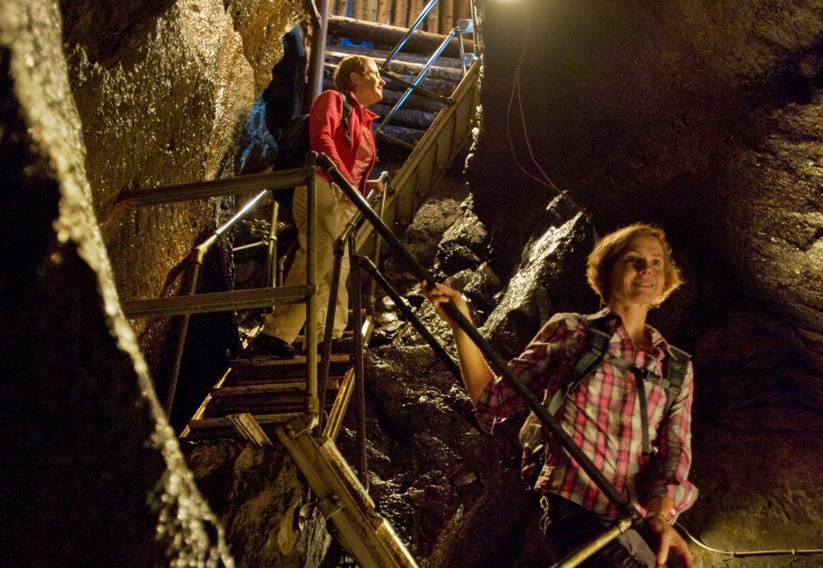 Im GeoPunkt Schiefergrube Assberg wurde auch unter Tage Schiefer abgebaut. (Foto: Dominik Ketz)