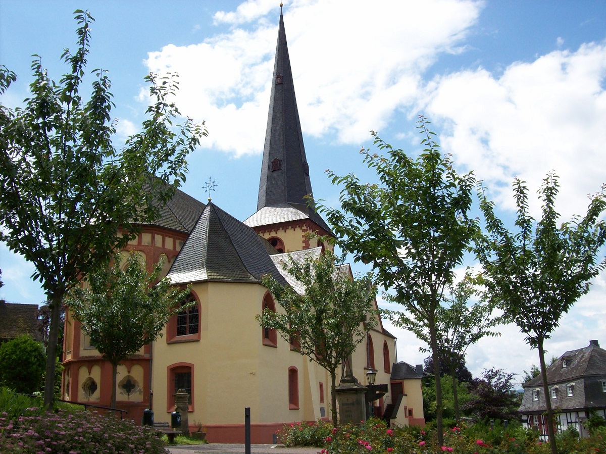 "Pilgern fr Frieden und Gerechtigkeit" von Leubsdorf nach Linz und Erpel