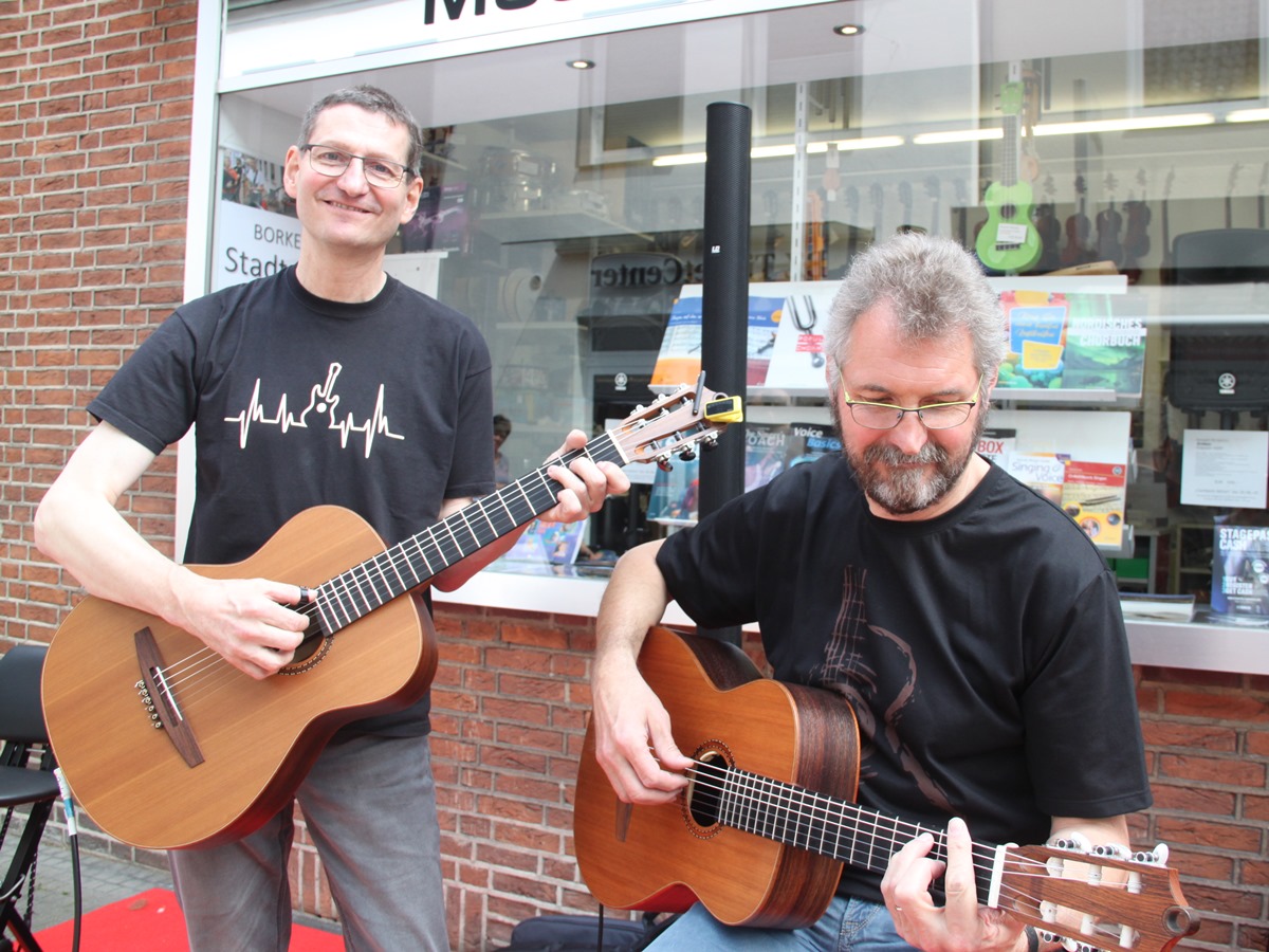 Die Knstler bei ihrem "Jahreszeiten"-Konzert (Foto: Frank Krumscheid)