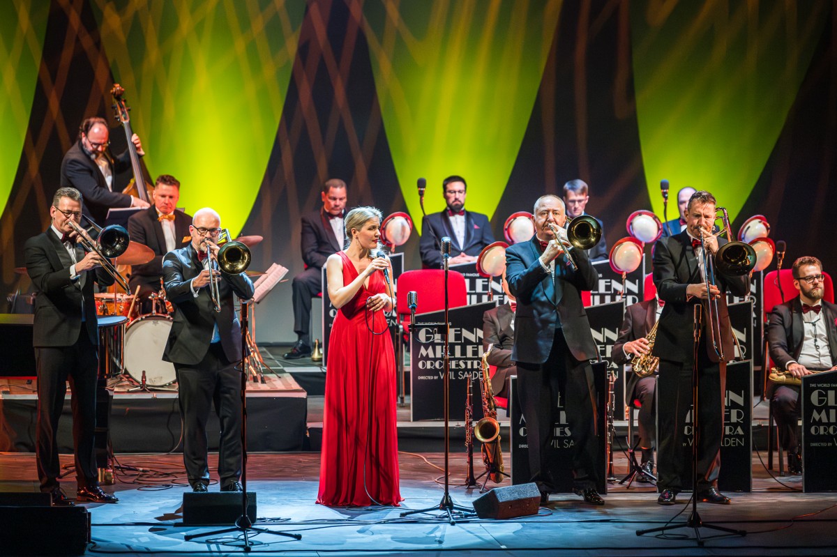 Glenn Miller Orchestra im Kulturwerk Wissen: Ein Abend voller Swing