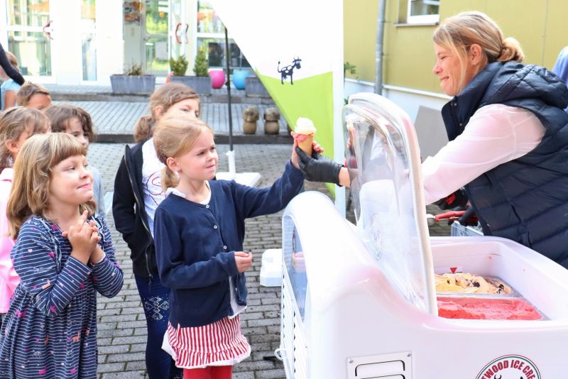 Eiszeit an der Grundschule Selters. Fotos: Rita Steindorf