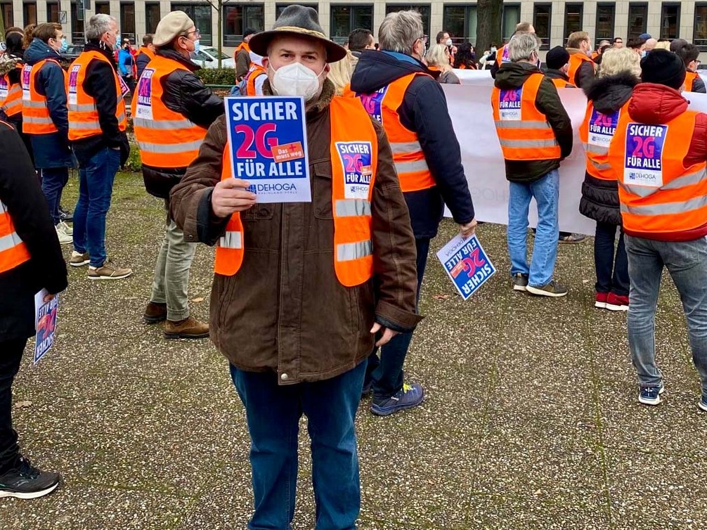 Uwe Steiniger auf einer Demonstration des Hotel- und Gaststttenverbands in Mainz. (Foto: privat)