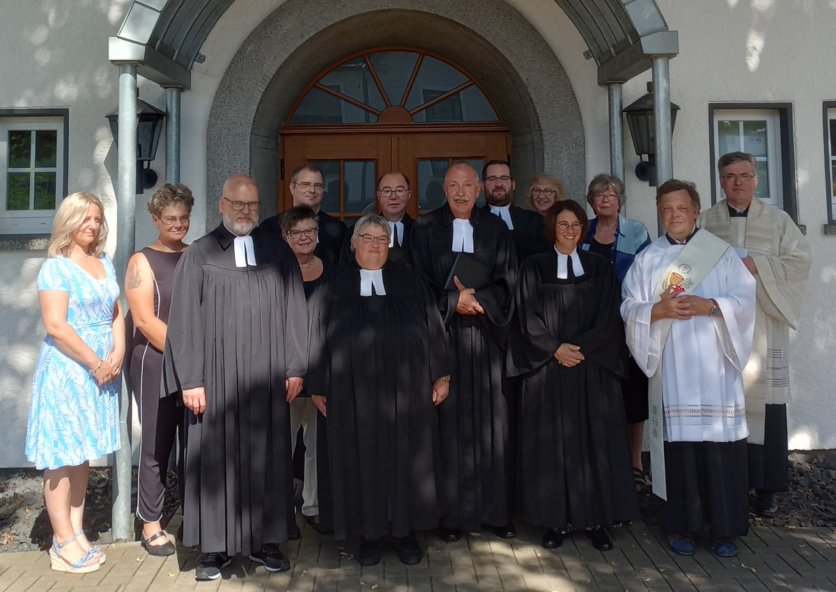 Galla kommt, Straka geht: Einfhrung und Abschied in der Kirchengemeinde Gebhardshain